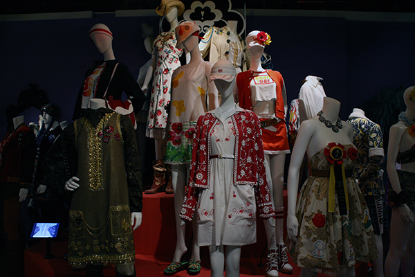 WorldofAnnaSui_FashionTextileMuseumLondon_047