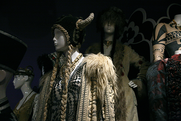 WorldofAnnaSui_FashionTextileMuseumLondon_078