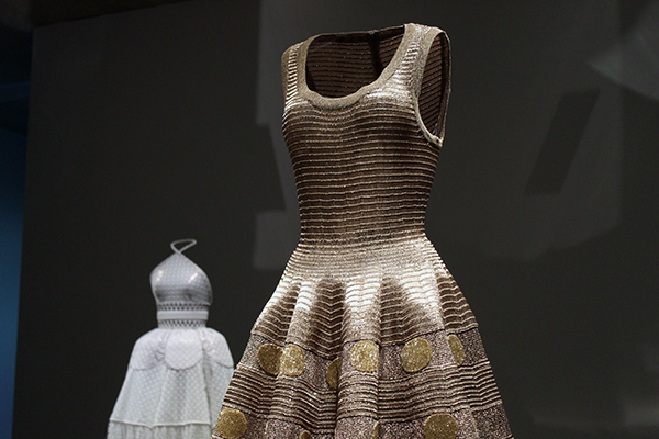 AzzedineAlaïa_DesignMuseum_06