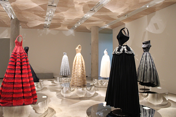 AzzedineAlaïa_DesignMuseum_08