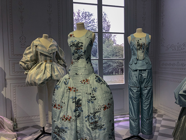 Christian Dior Designer of Dreams V&A