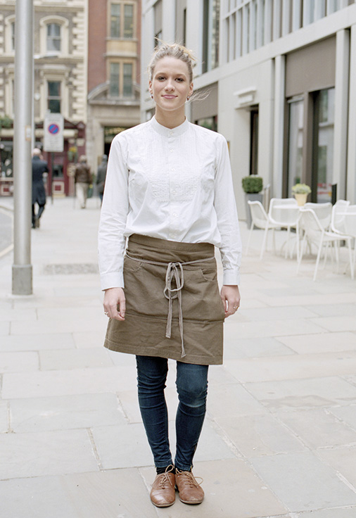 field-grey-uniform-bib-shirt-southplacehotel-danddlondon